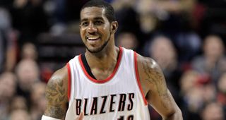 连续三年在 连续三年在