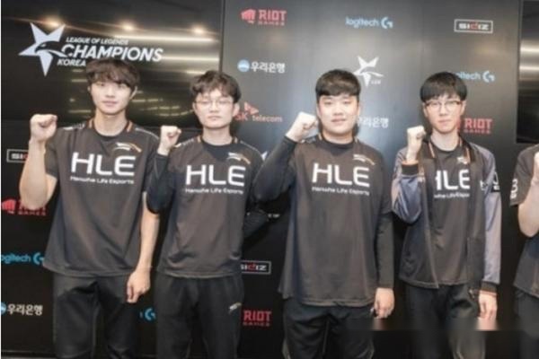 无论获奖与 无论获奖与